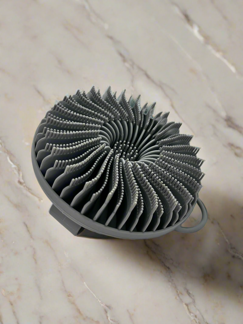 Groomy Body Scrubber