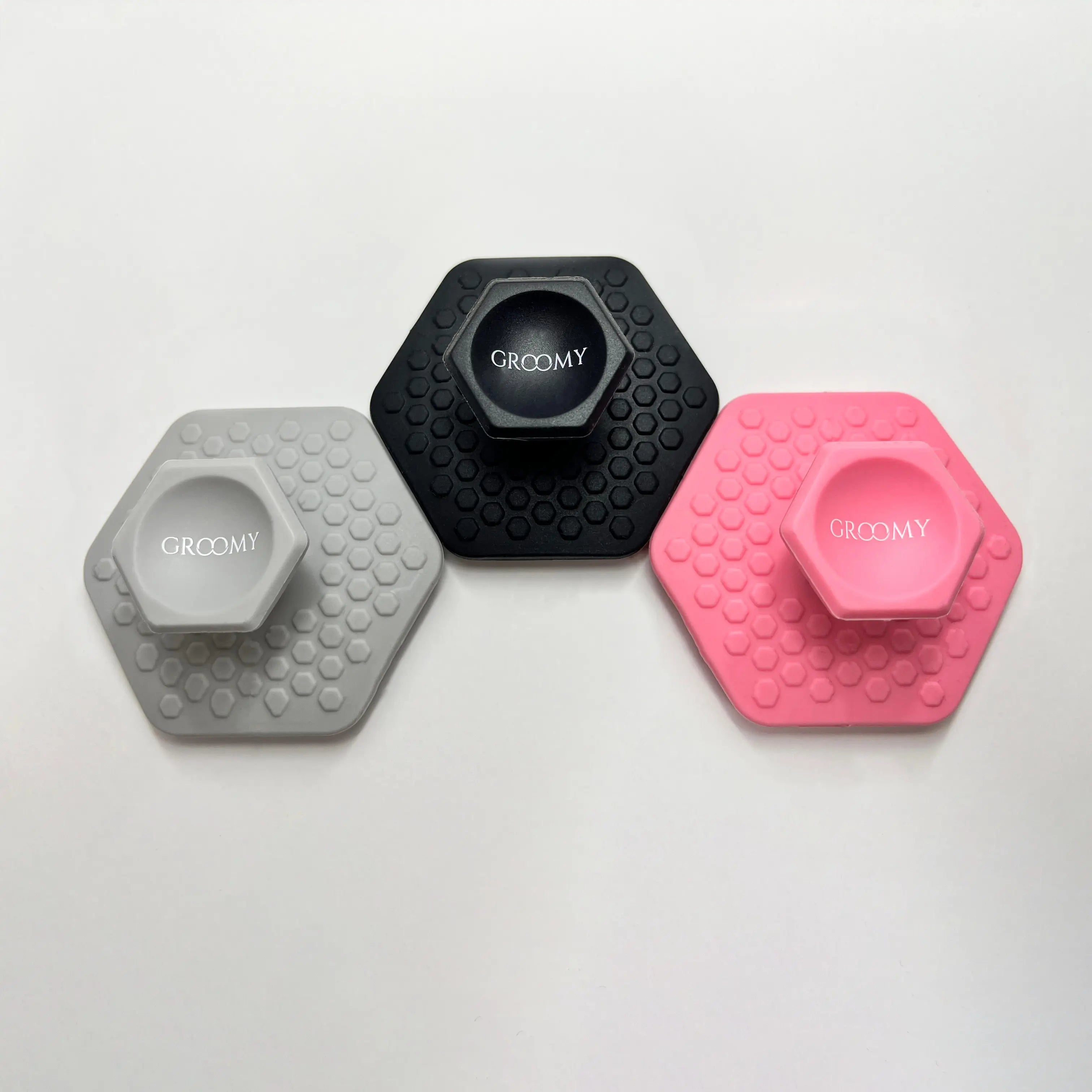 Groomy Face Scrubber