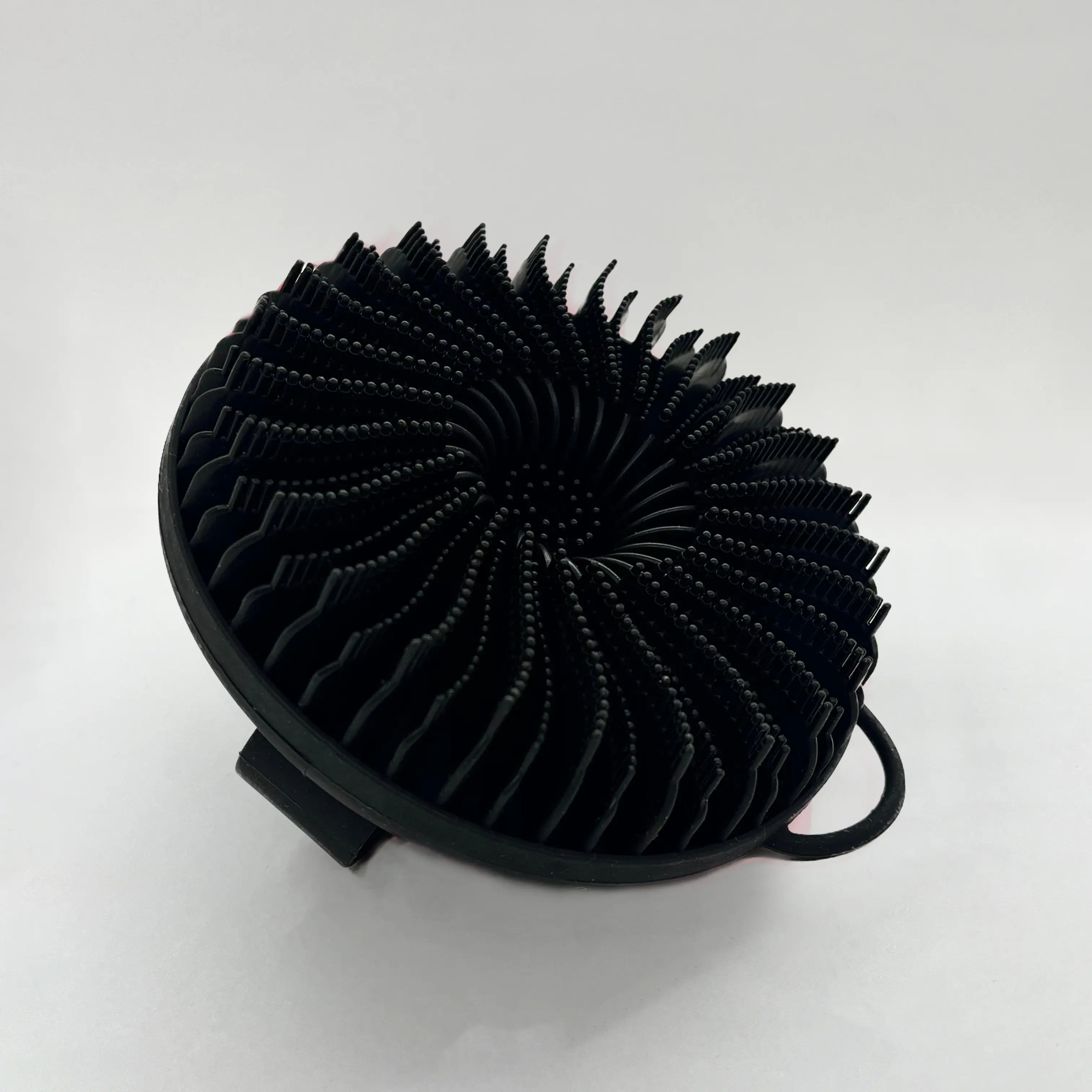 Groomy Body Scrubber