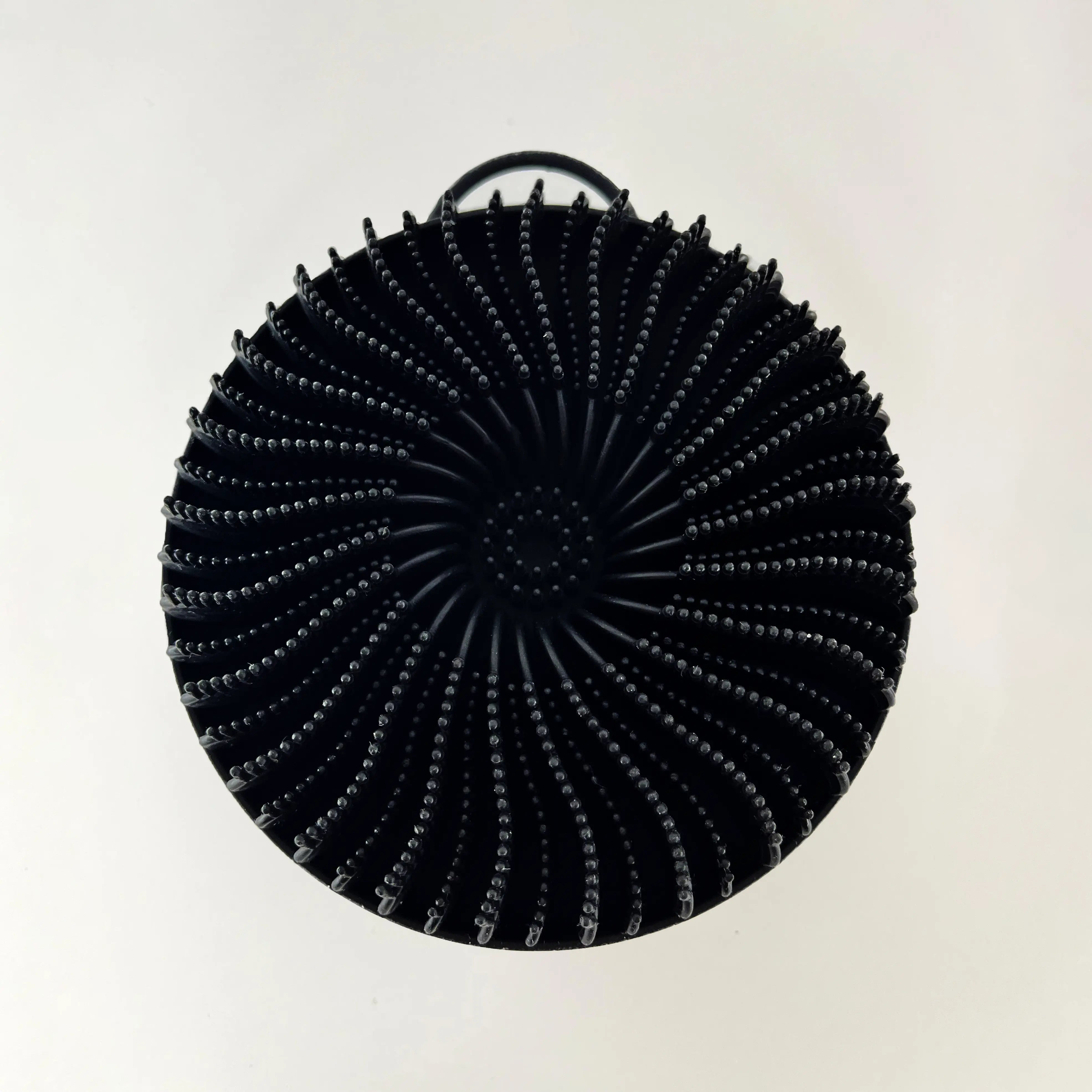 Groomy Body Scrubber